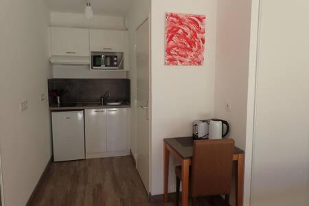 Les Jardins D'Athena Aparthotel Eguilles Ngoại thất bức ảnh